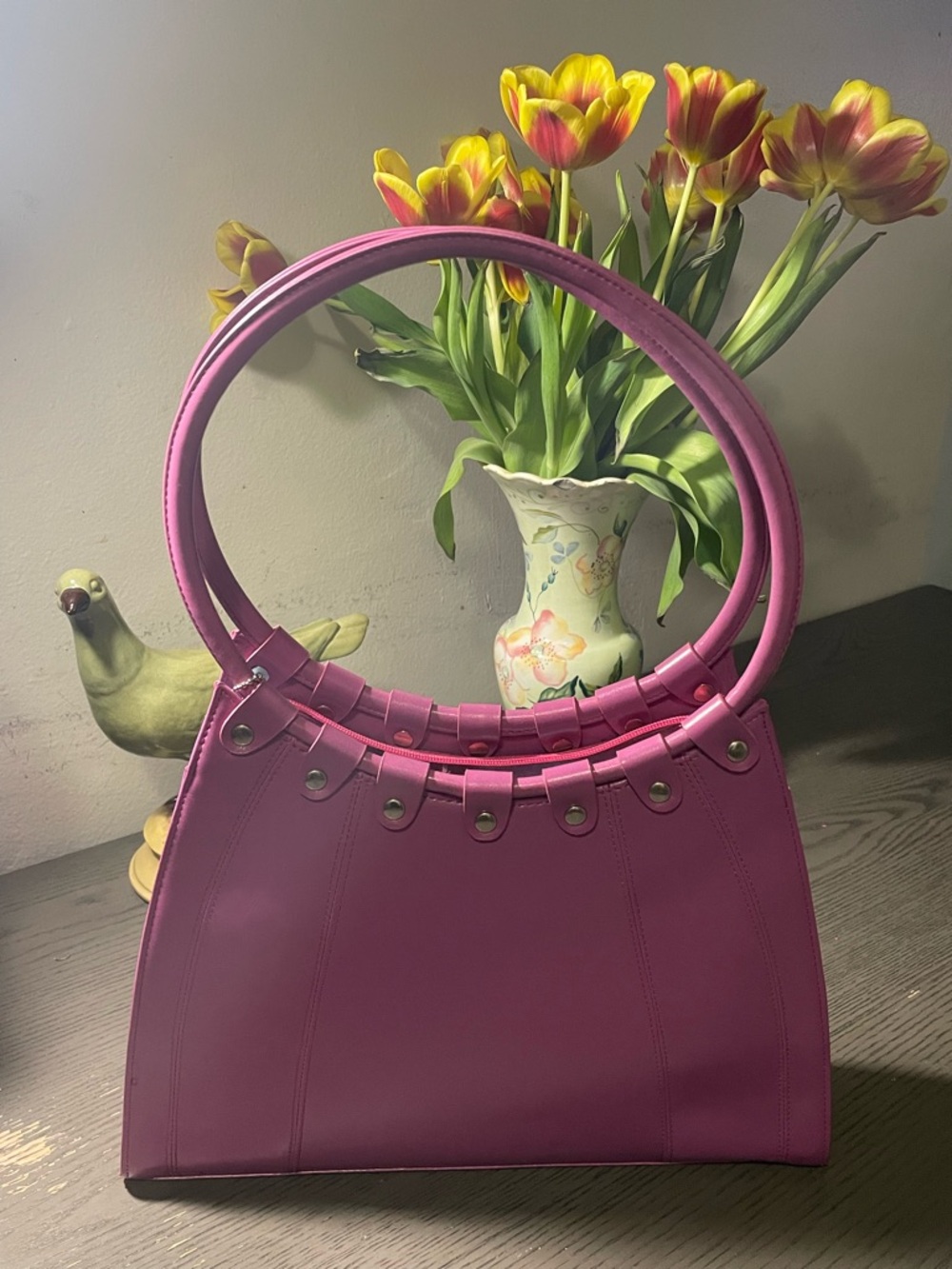 Circle-Handle Shoulder Bag in Magenta